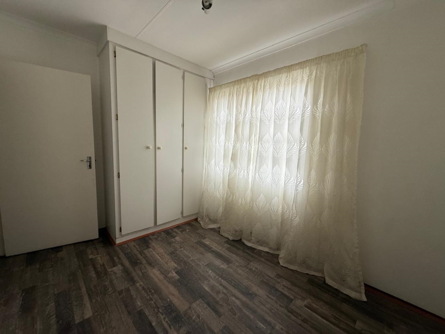 2 Bedroom Property for Sale in Safari Gardens North West